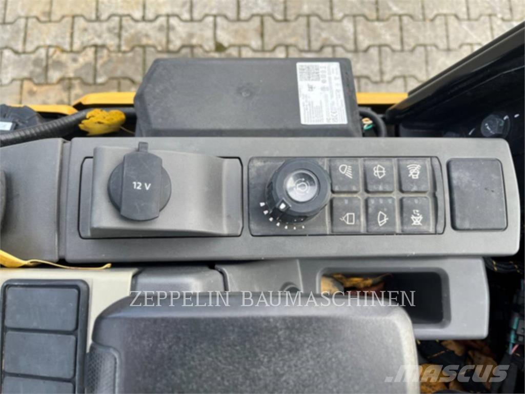 CAT 301.5-05A Escavatori cingolati