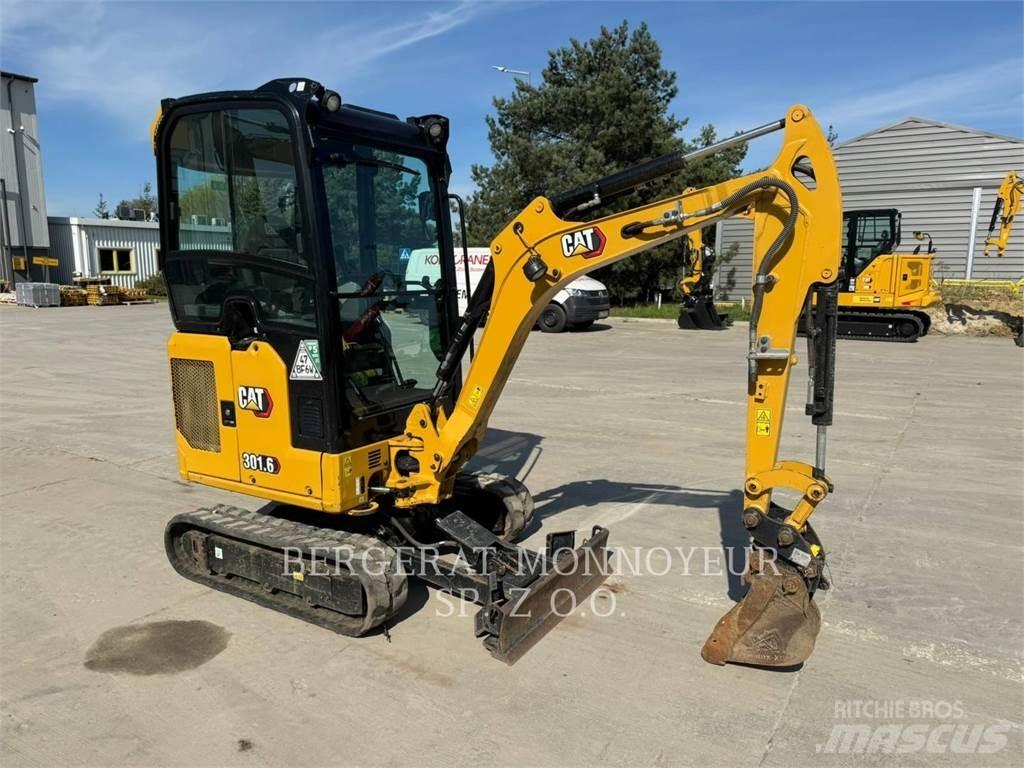 CAT 301.6 Escavatori cingolati