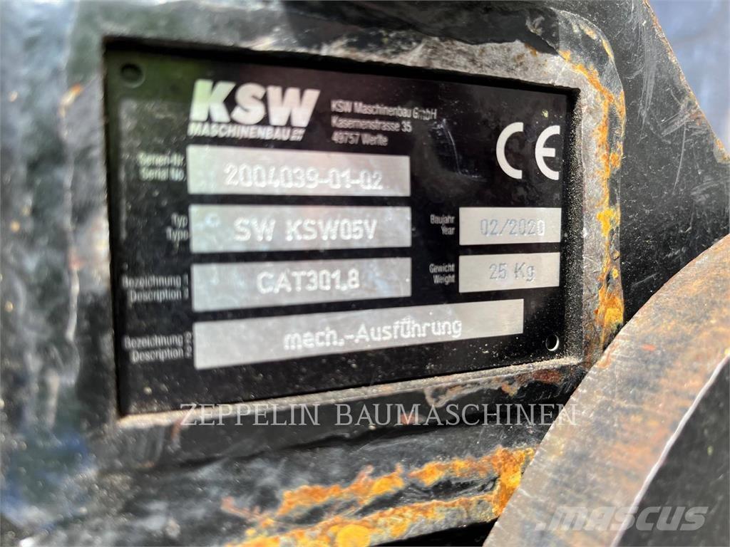 CAT 301.6-05A Escavatori cingolati