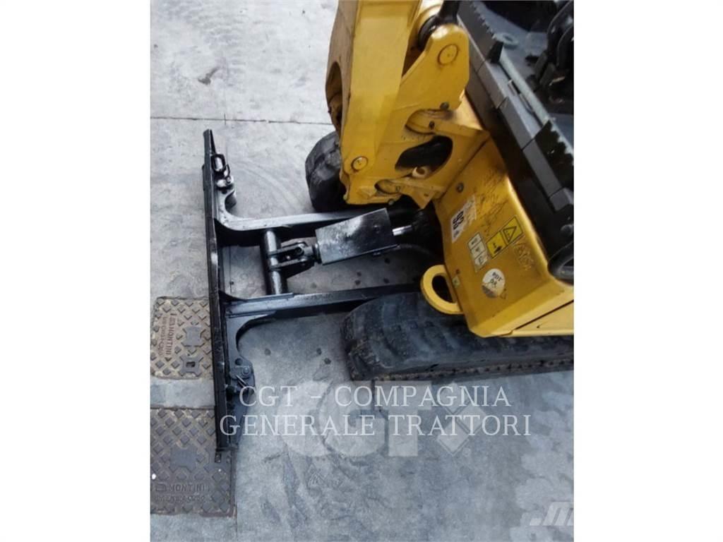 CAT 301.7 Escavatori cingolati