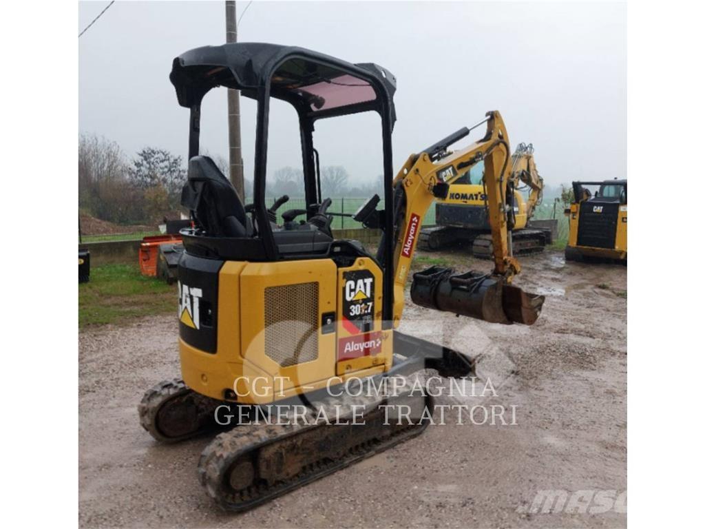 CAT 301.7 Escavatori cingolati
