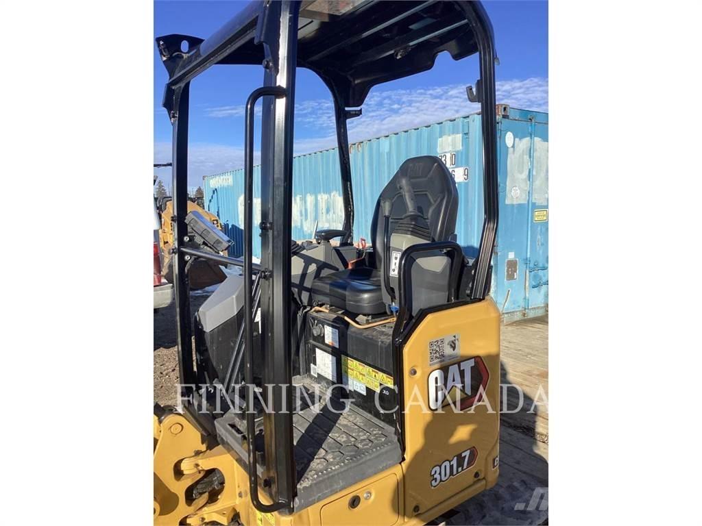 CAT 301.7-05 Escavatori cingolati