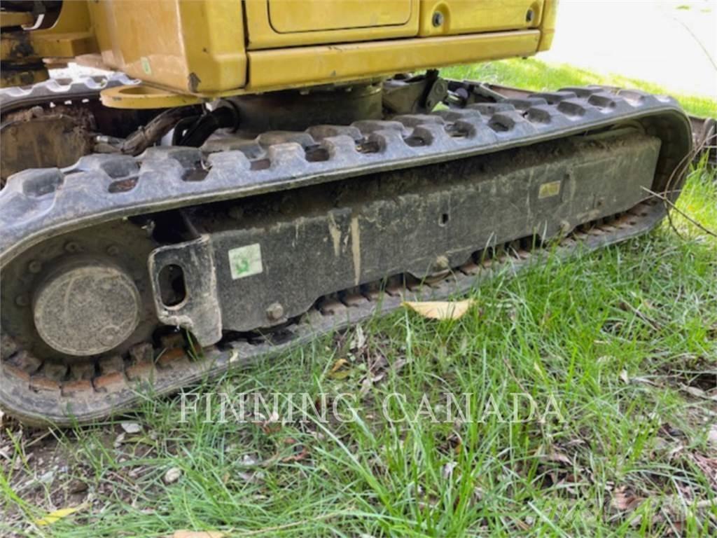 CAT 301.7-05 Escavatori cingolati