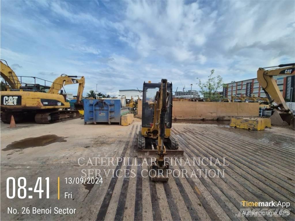 CAT 301.7-05CR Escavatori cingolati