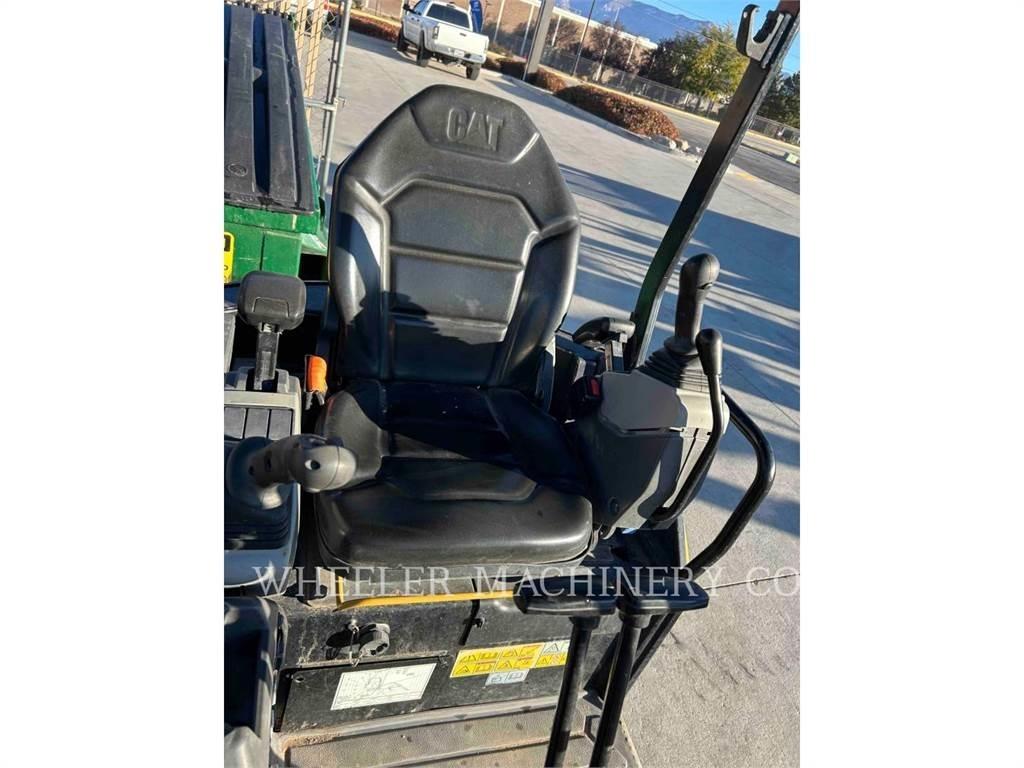 CAT 301.7 C1 Escavatori cingolati