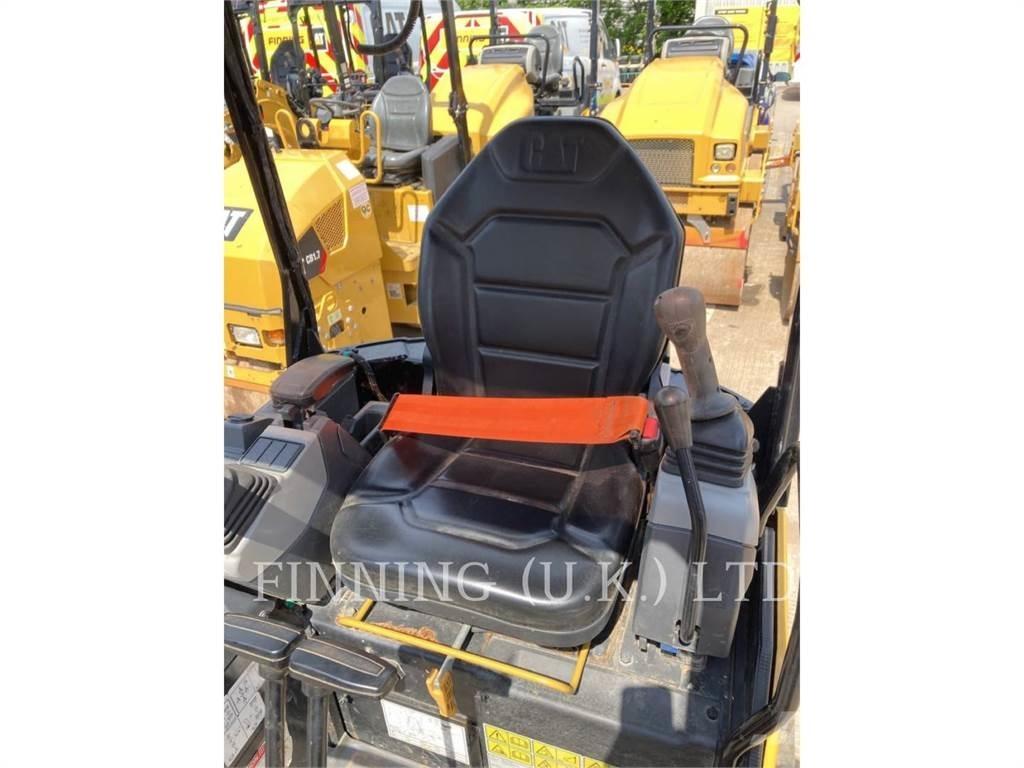 CAT 301.705 Escavatori cingolati