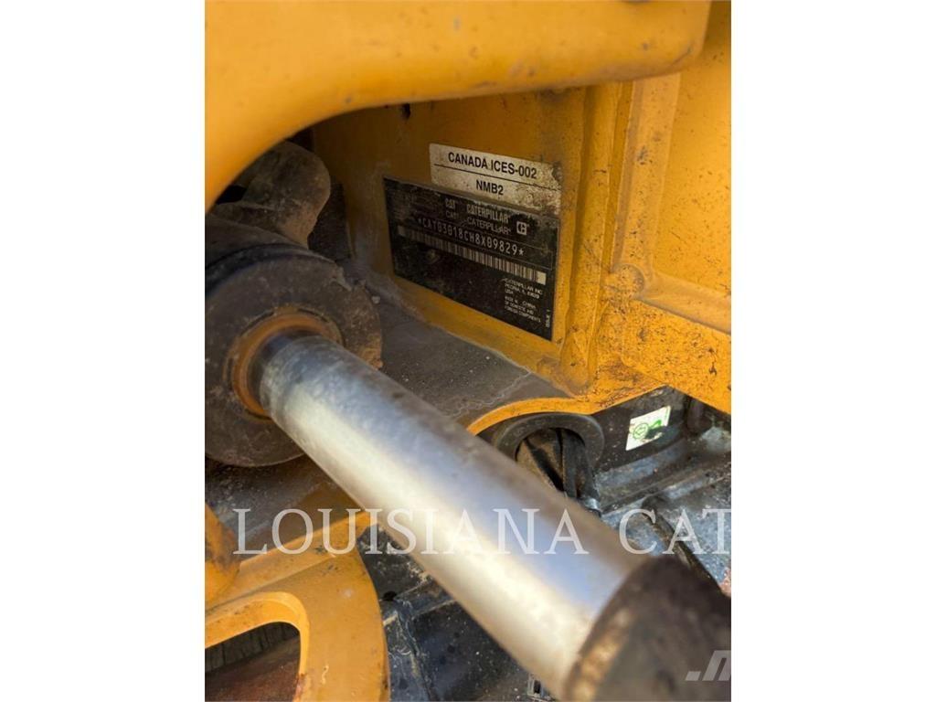 CAT 301.8 Escavatori cingolati