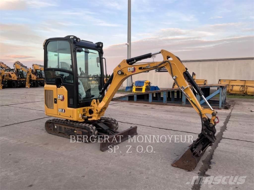 CAT 301.8 Escavatori cingolati