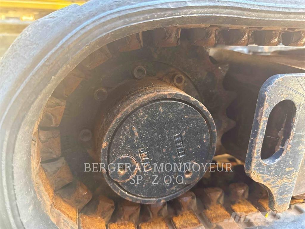 CAT 301.8 Escavatori cingolati