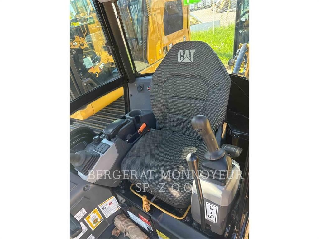 CAT 301.8 Escavatori cingolati