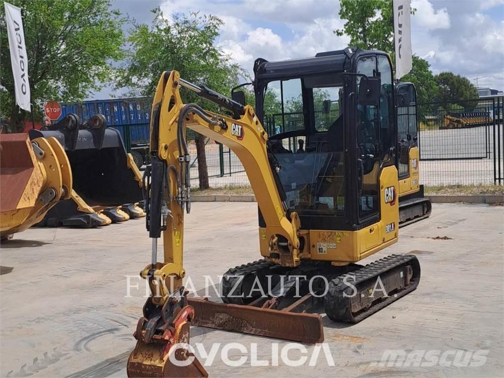 CAT 301.8 Escavatori cingolati