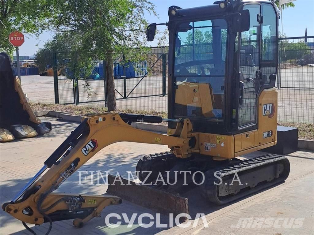 CAT 301.8 Escavatori cingolati