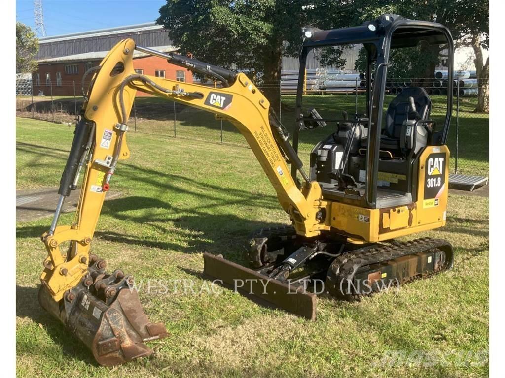CAT 301.8 Escavatori cingolati
