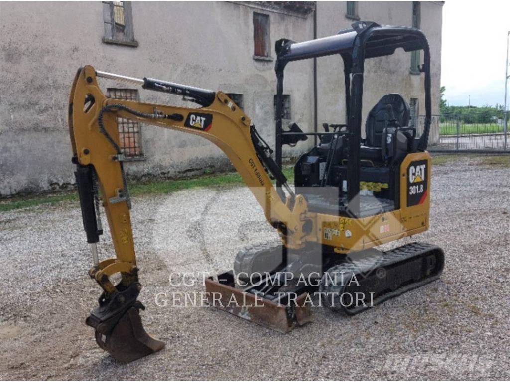 CAT 301.8 Escavatori cingolati