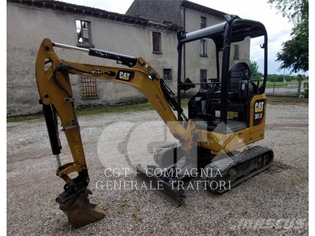 CAT 301.8 Escavatori cingolati
