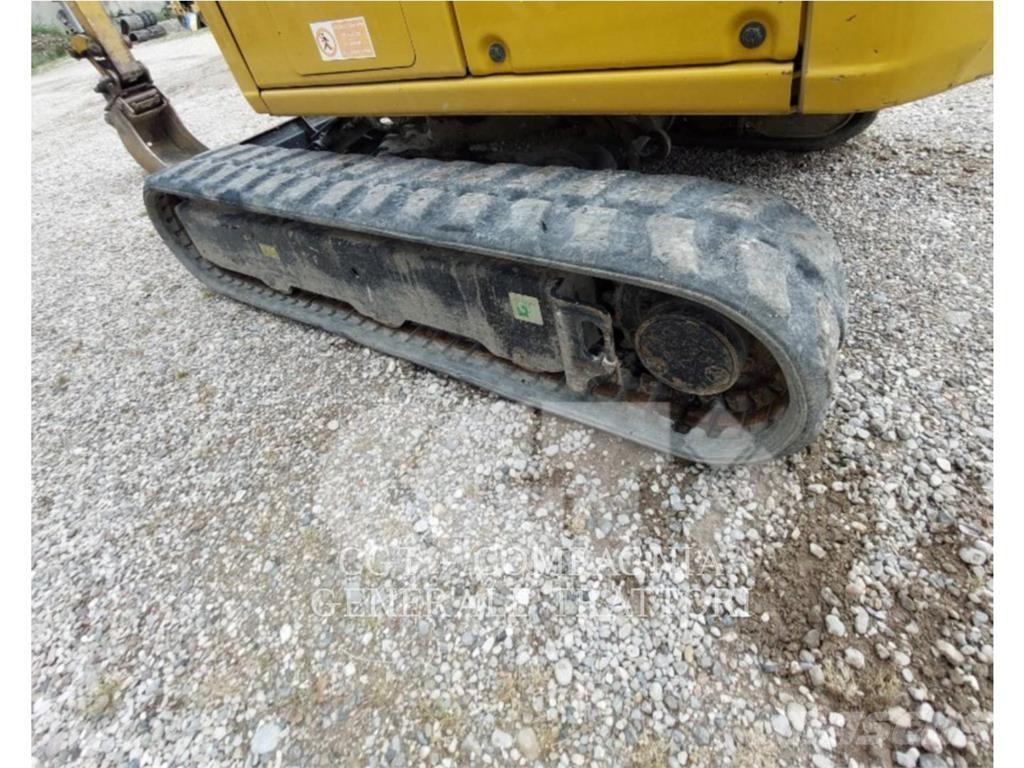 CAT 301.8 Escavatori cingolati