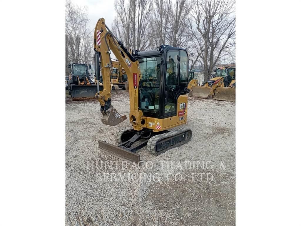CAT 301.8-05 Escavatori cingolati