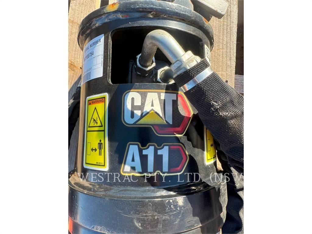 CAT 301.8-05 Escavatori cingolati
