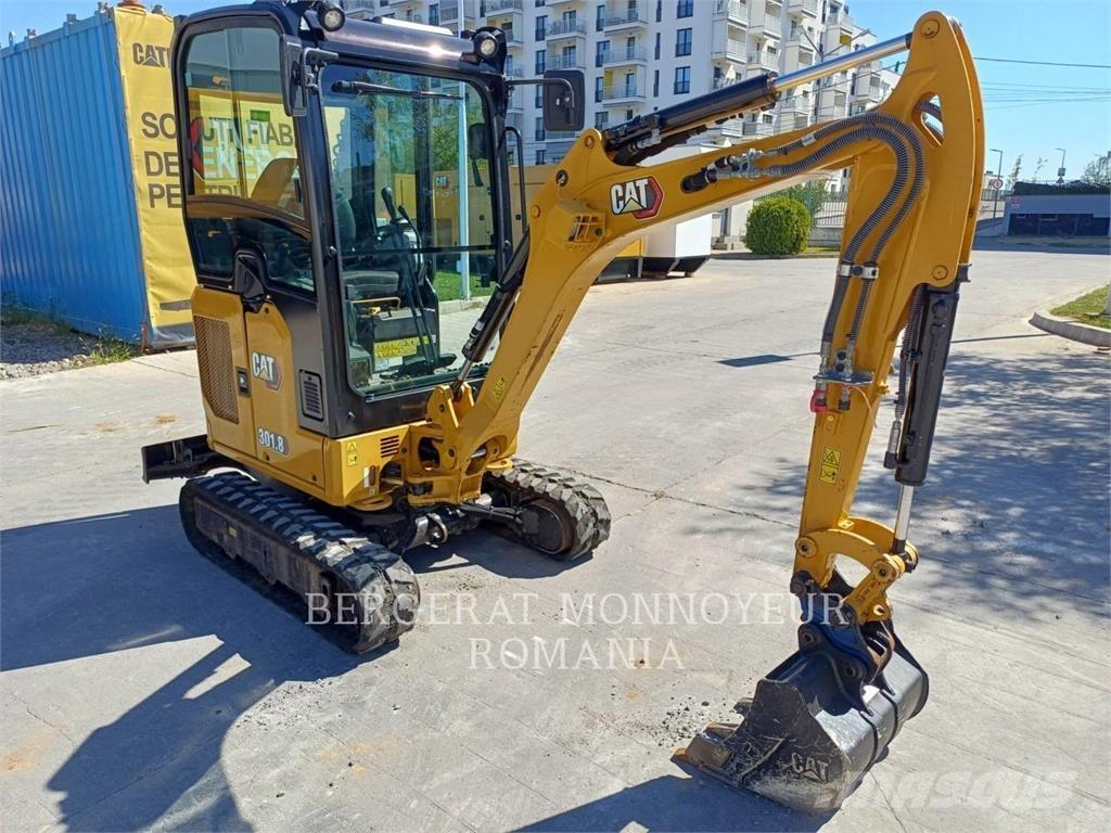 CAT 301.8-05 Escavatori cingolati