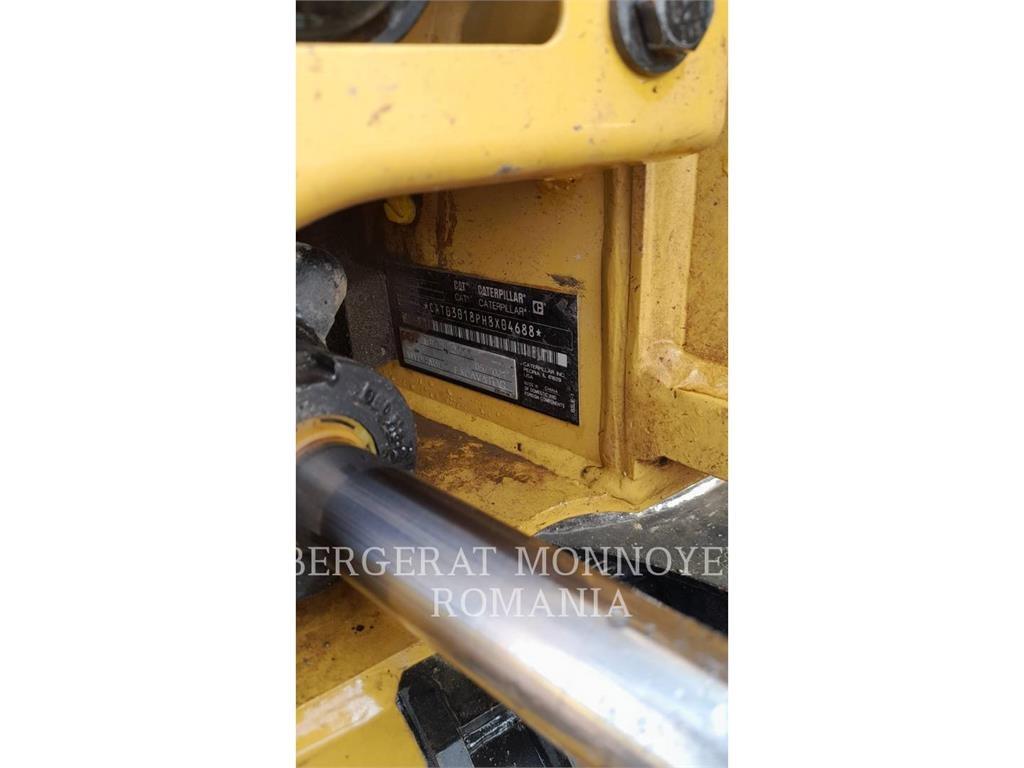 CAT 301.8-05 Escavatori cingolati