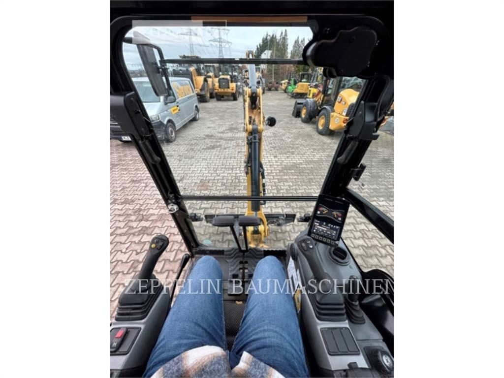 CAT 301.8-05A Escavatori cingolati