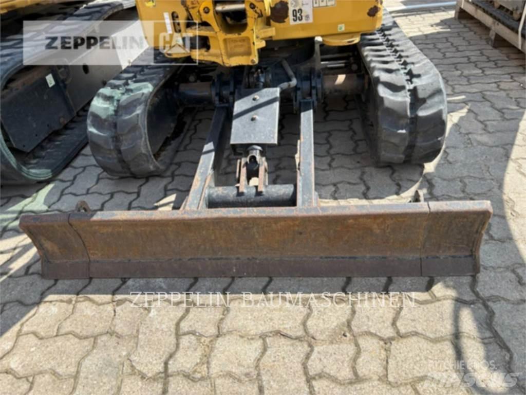 CAT 301.8-05A Escavatori cingolati