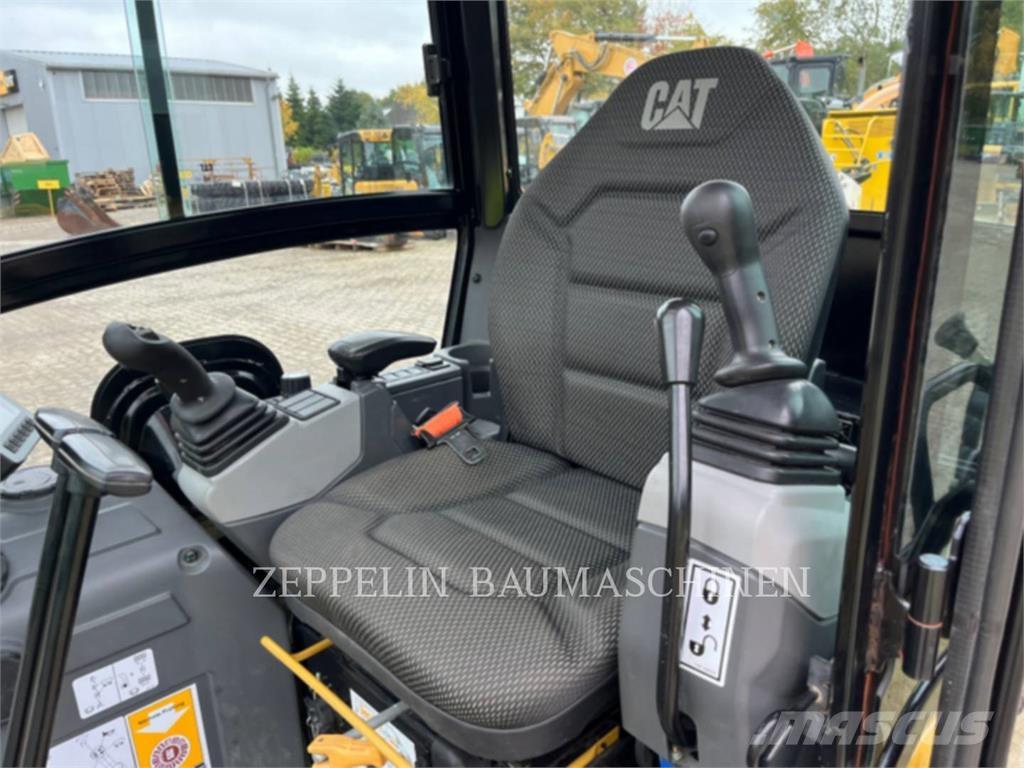 CAT 301.8-05A Escavatori cingolati