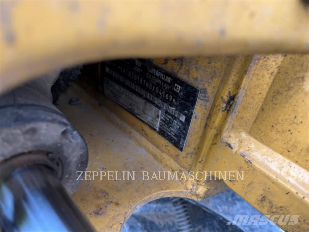 CAT 301.8-05A Escavatori cingolati