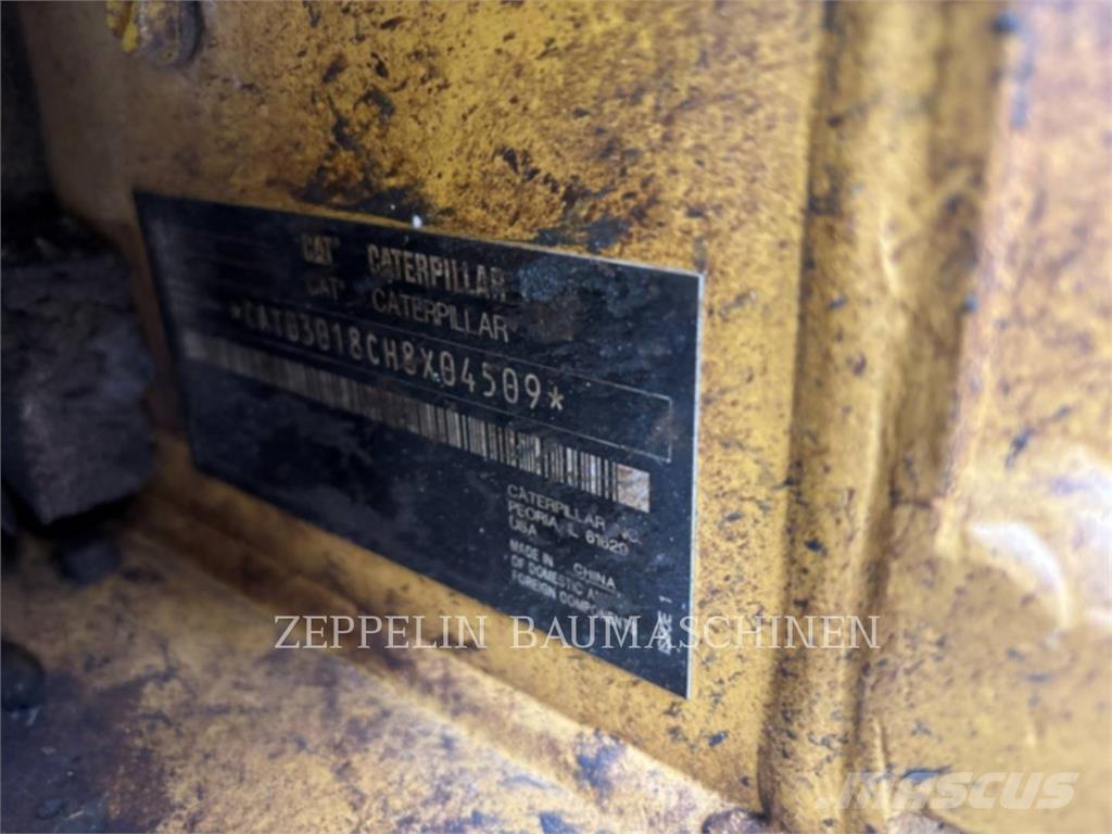 CAT 301.8-05A Escavatori cingolati