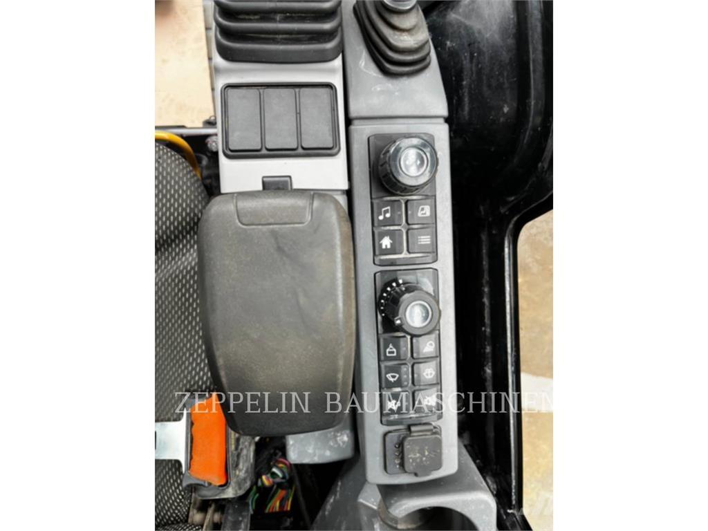 CAT 301.8-05A Escavatori cingolati