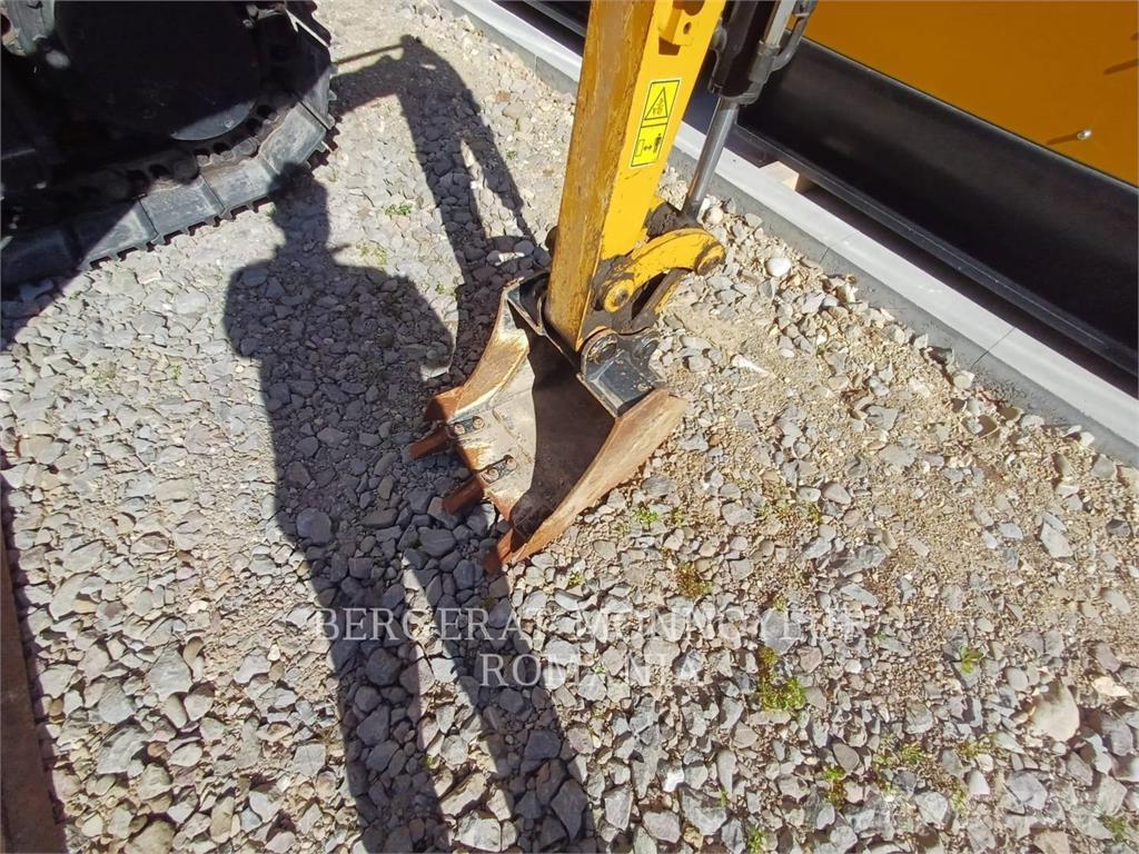 CAT 302-05CR Escavatori cingolati