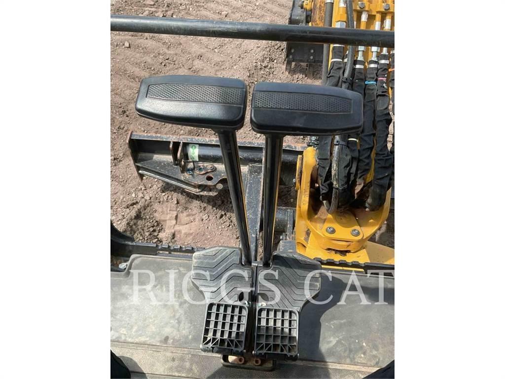 CAT 302.7 Escavatori cingolati