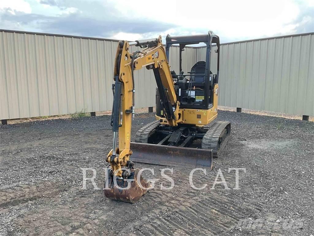 CAT 302.7 Escavatori cingolati