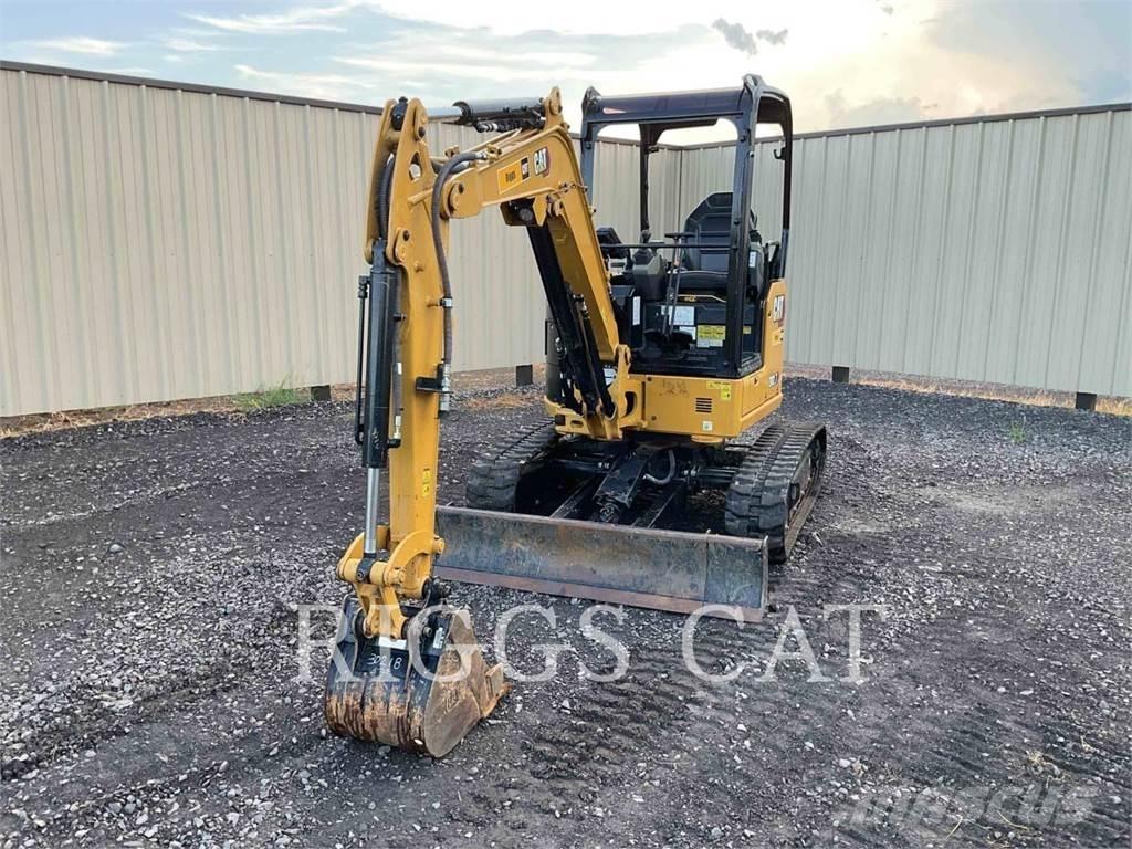 CAT 302.7 Escavatori cingolati