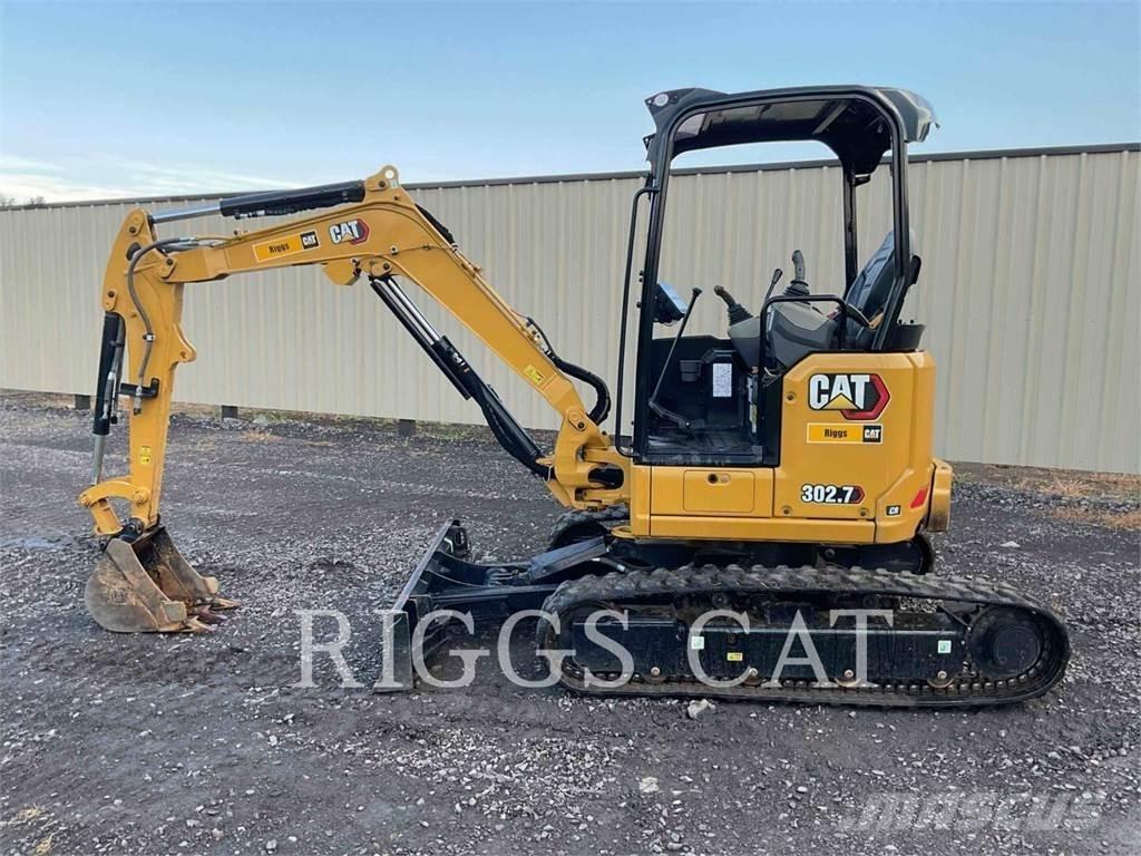CAT 302.7 Escavatori cingolati
