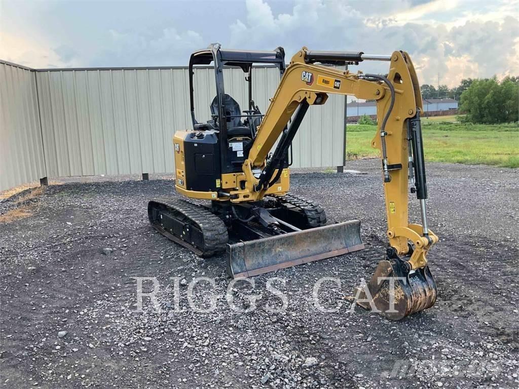CAT 302.7 Escavatori cingolati