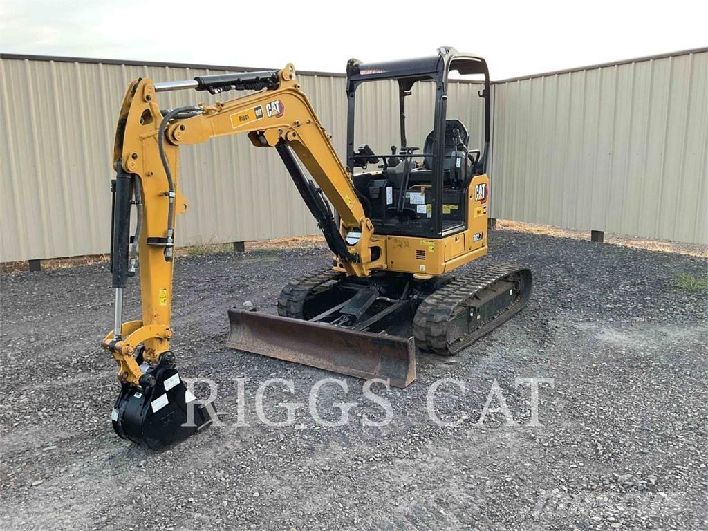 CAT 302.7 Escavatori cingolati