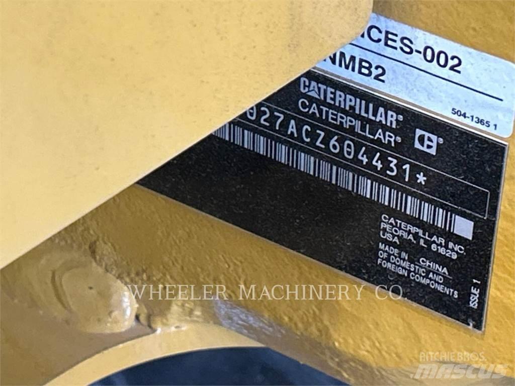 CAT 302.7 C1 Escavatori cingolati