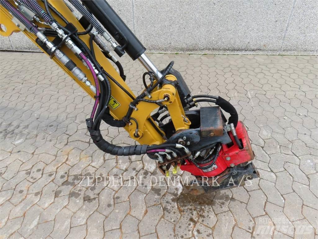 CAT 302.707CR Escavatori cingolati