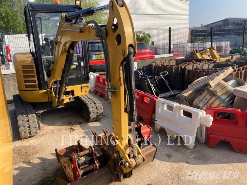 CAT 302.7D CAB Escavatori cingolati