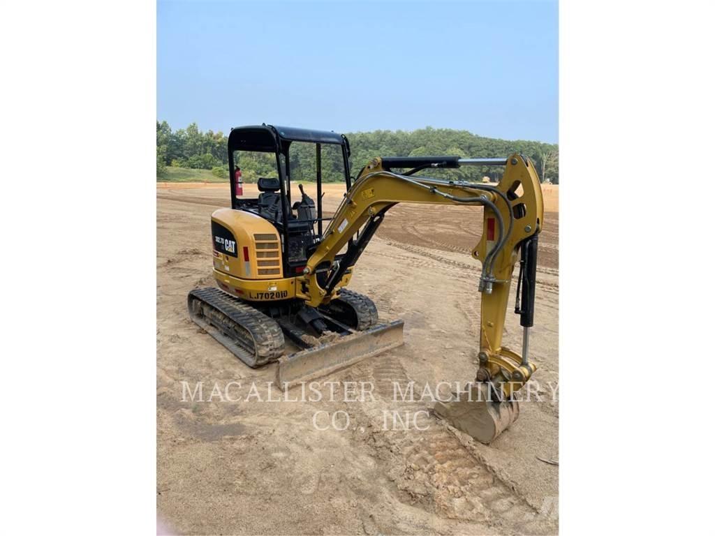 CAT 302.7DCR Escavatori cingolati