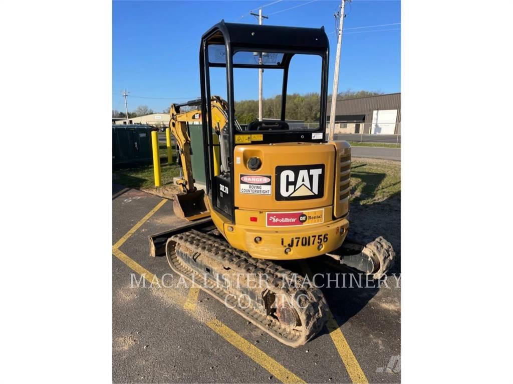 CAT 302.7DCR Escavatori cingolati