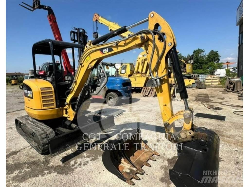 CAT 302.7DCR Escavatori cingolati