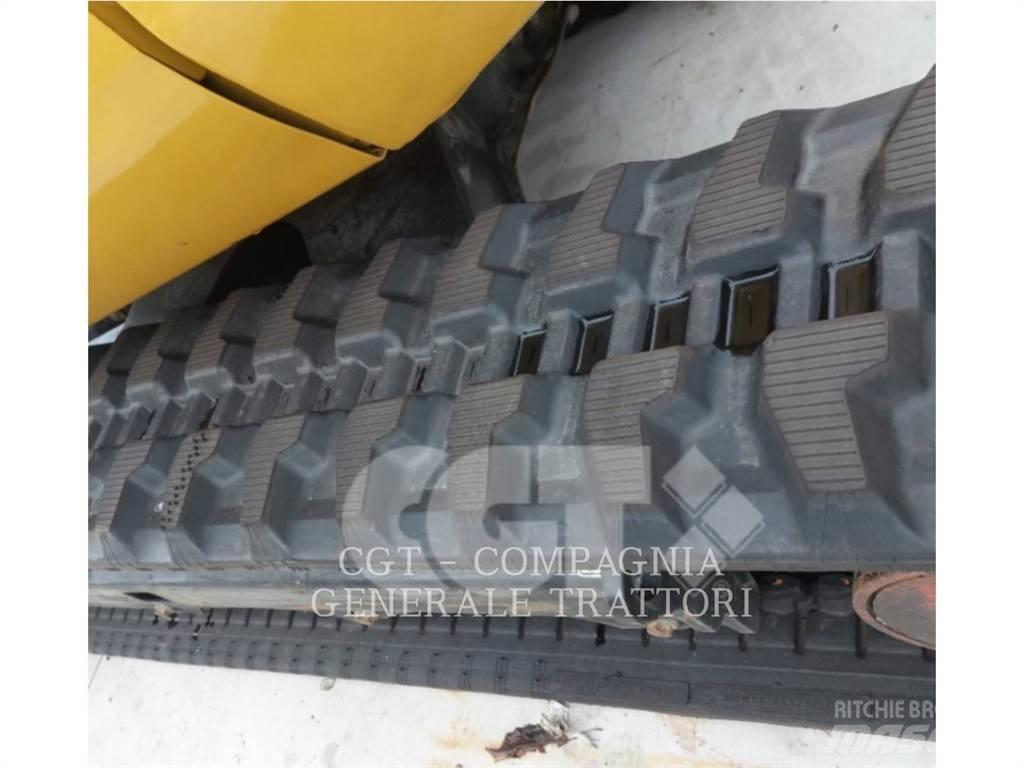 CAT 302.7DCR Escavatori cingolati