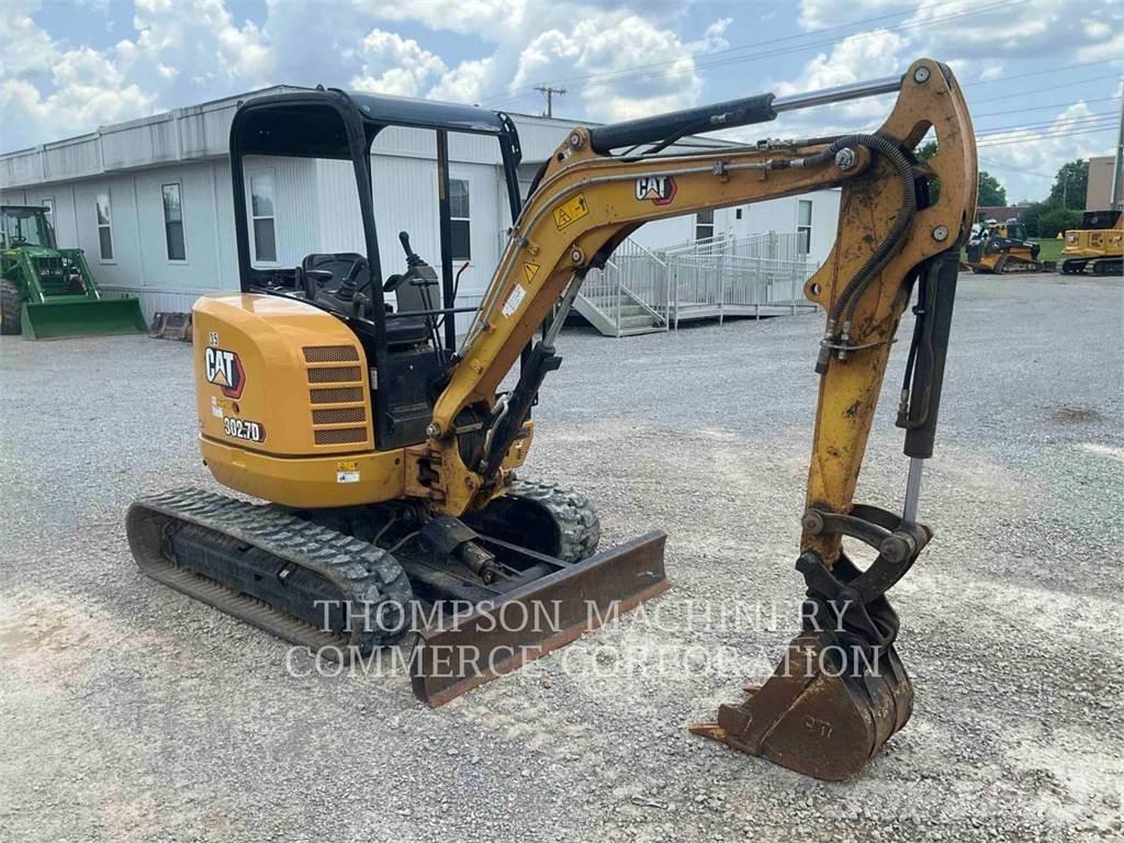 CAT 302.7DCR Escavatori cingolati