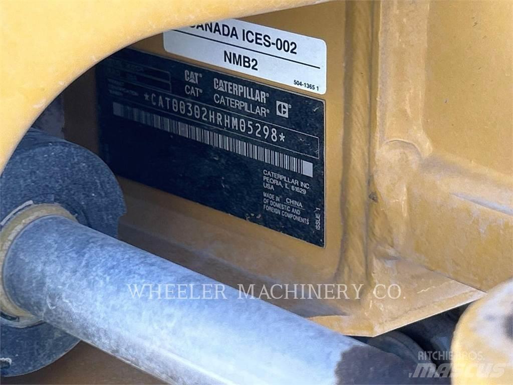 CAT 302 C3 Escavatori cingolati