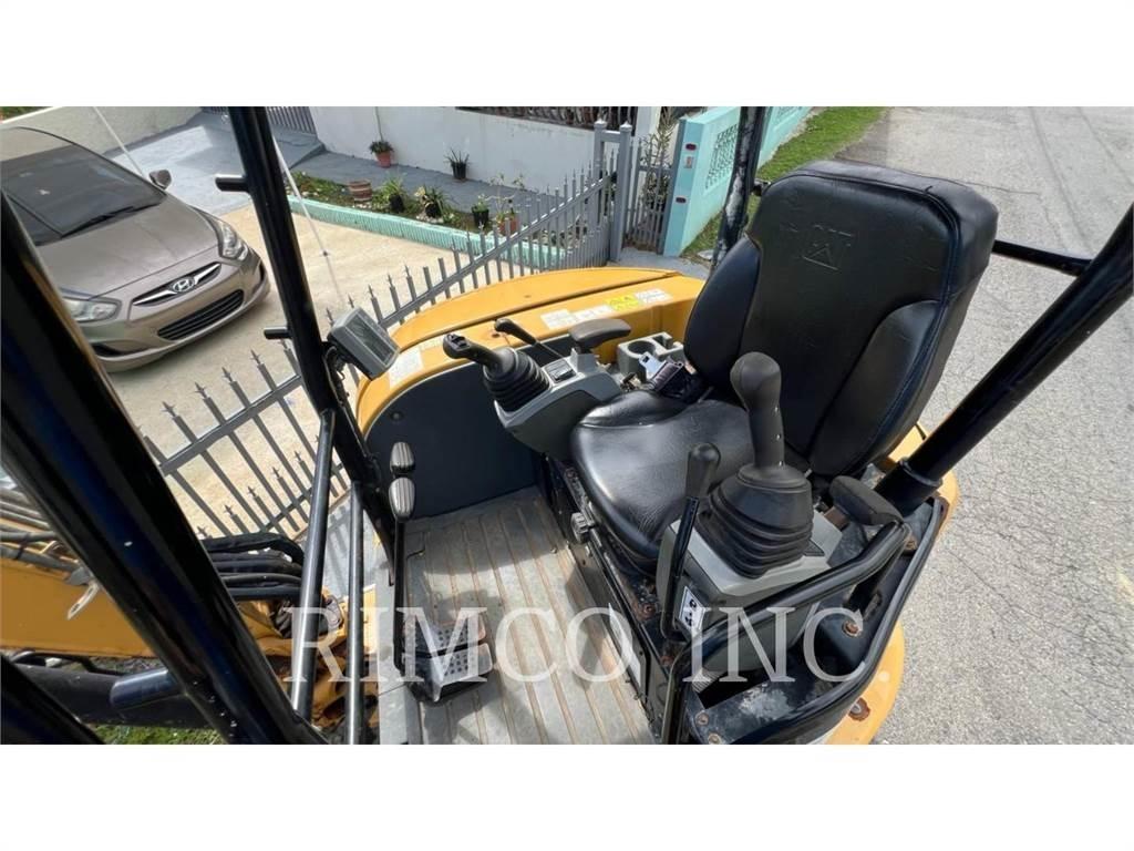 CAT 303.5 Miniescavatori