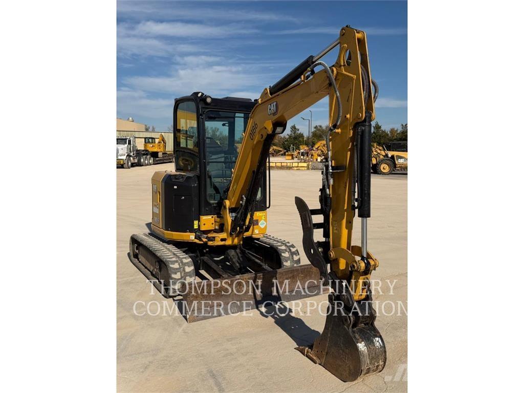 CAT 303.5 Escavatori cingolati