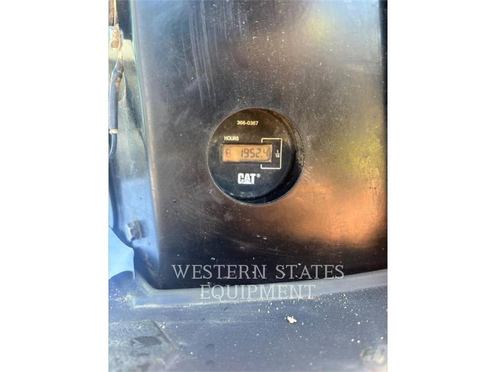 CAT 303.5E2 Escavatori cingolati