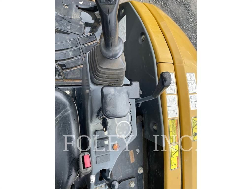 CAT 303ECR Escavatori cingolati
